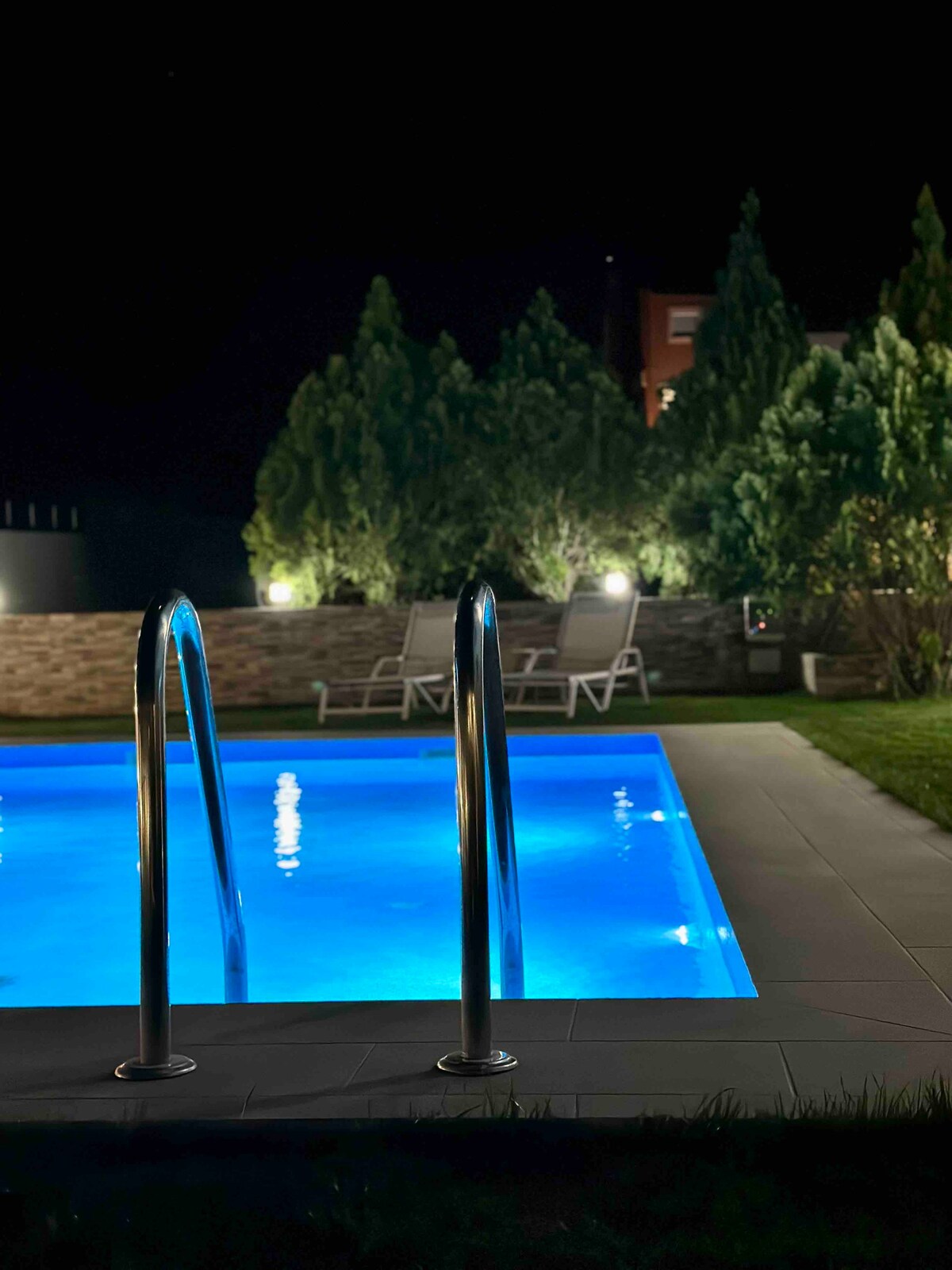 Villa Rose Ground Floor - Swimming Pool Garden