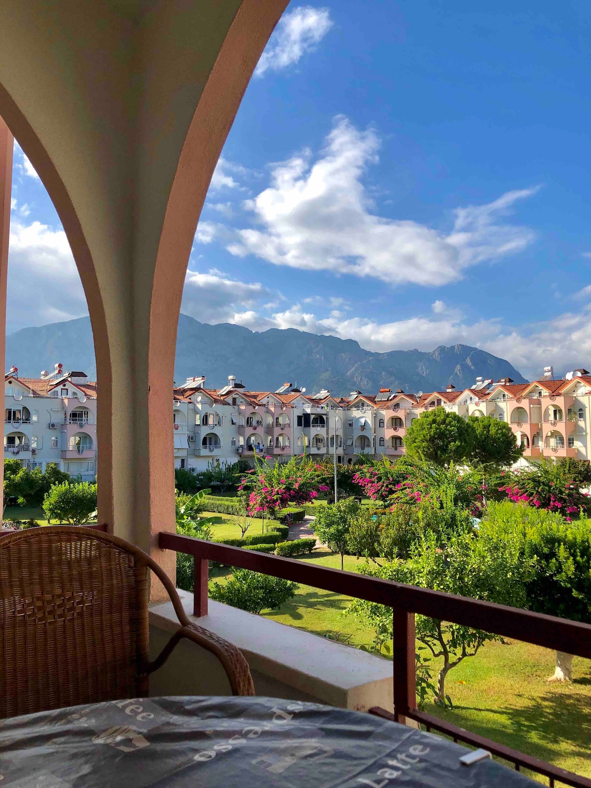 Central, peaceful, cozy Kemer Apart