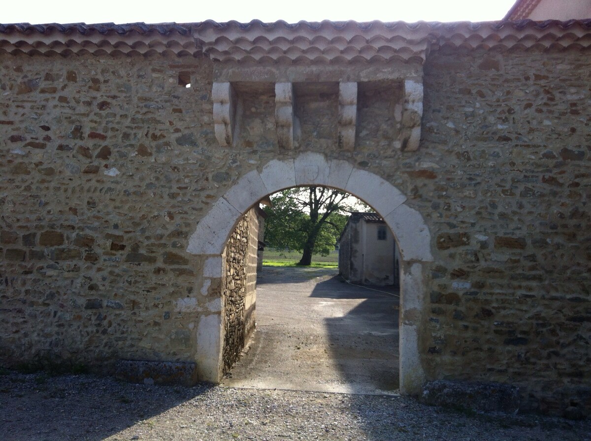 Gîte contemporain, de caractère, 4 épis La Recluse