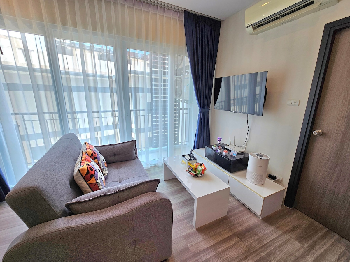 Prio Cozy Suite Near Airport&Mall+Motorbike&Pool