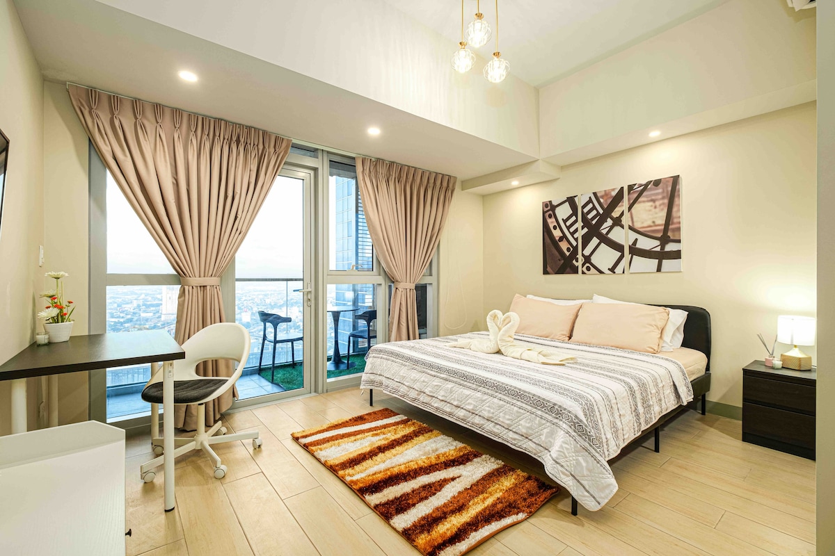 Premium 3BR Suite UptownBGC w/ Bathtub & Balcony