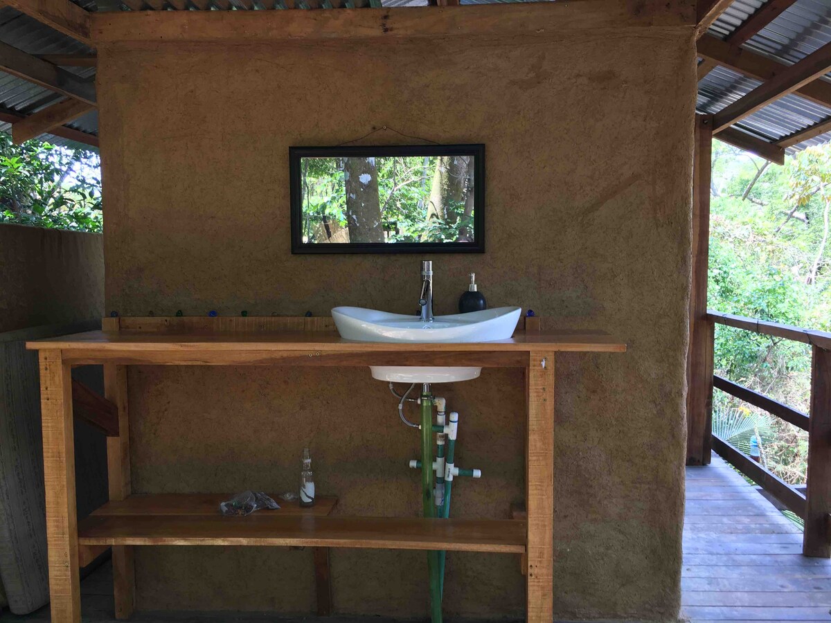 Glamping 1 at Finca Vida Verde Eco-Farm Retreat