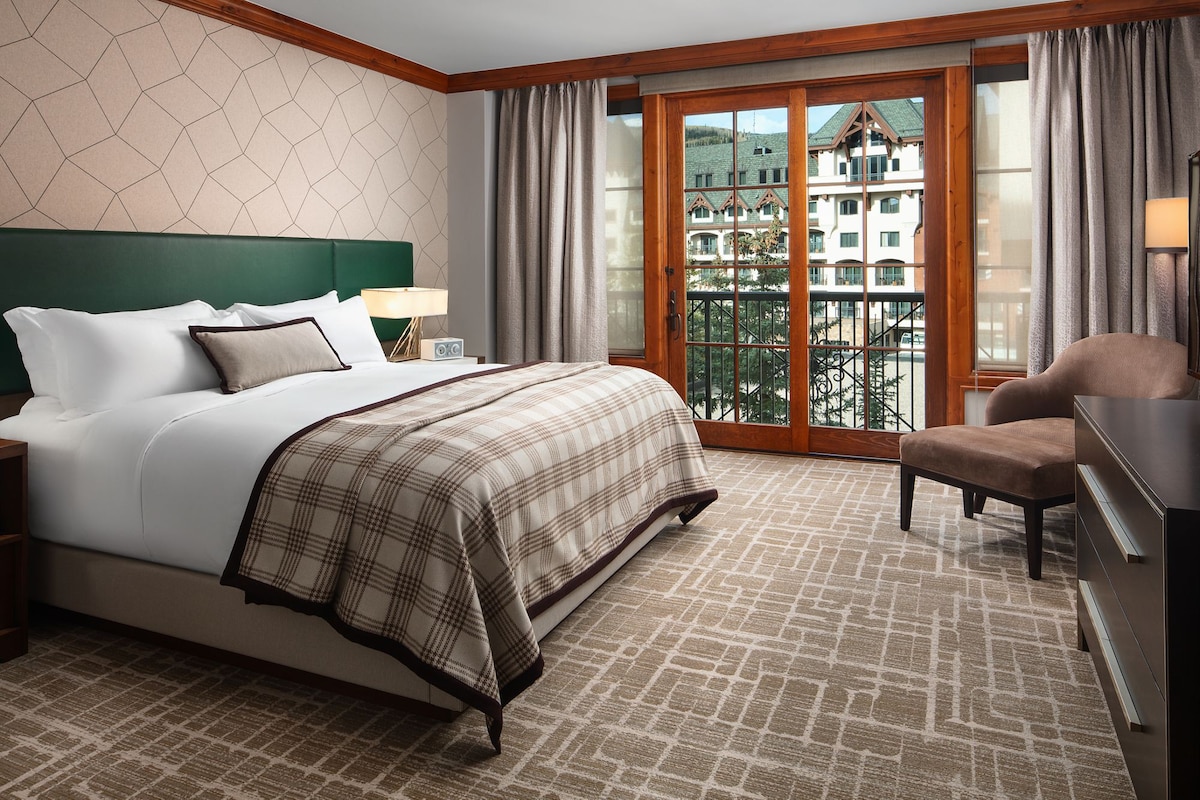 Ritz-Carlton Club Vail - 2 Bedroom Residence