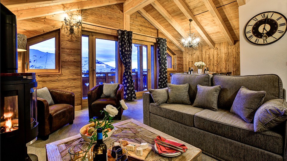 Superbly Located Modern Chalet Apartment