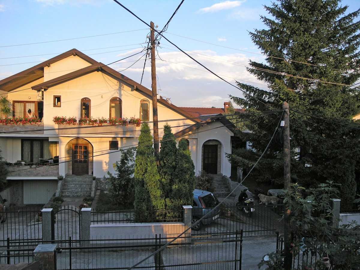 Ivan Apartment Skopje-2卧室