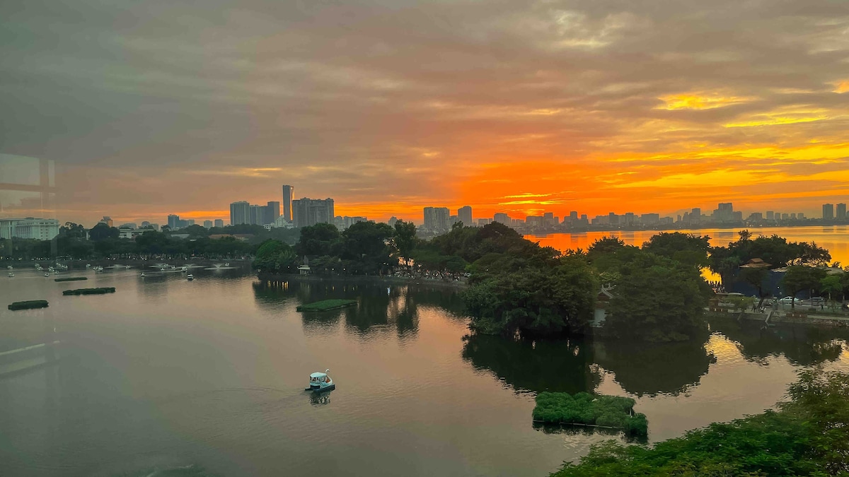 Gallery Sky View Apartment in Hanoi Center