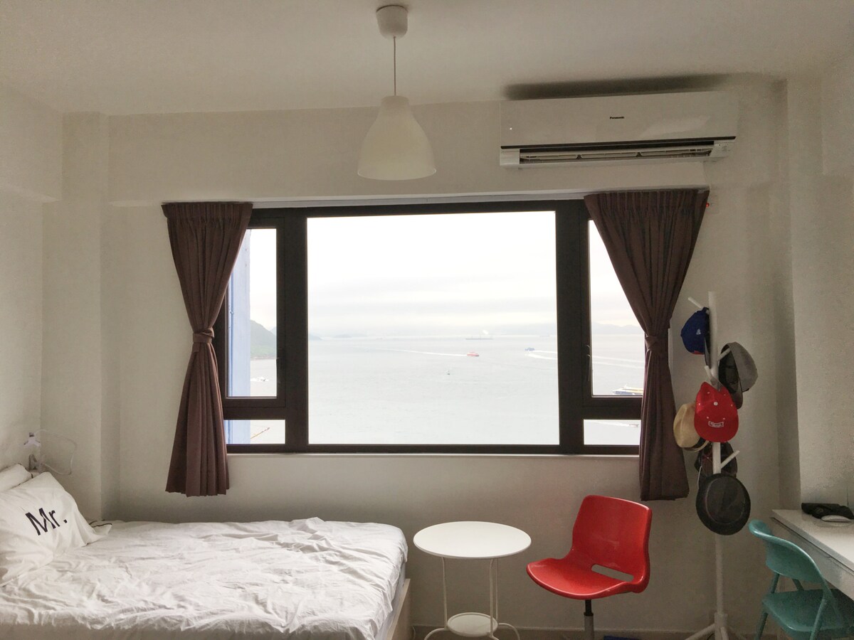 令人惊叹的全景海景单间公寓，西港岛