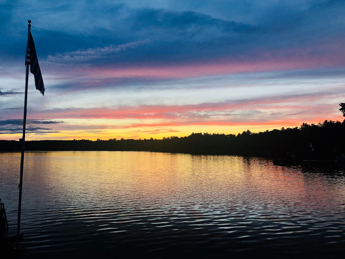 The Lakewood Lodge on Twin Lake