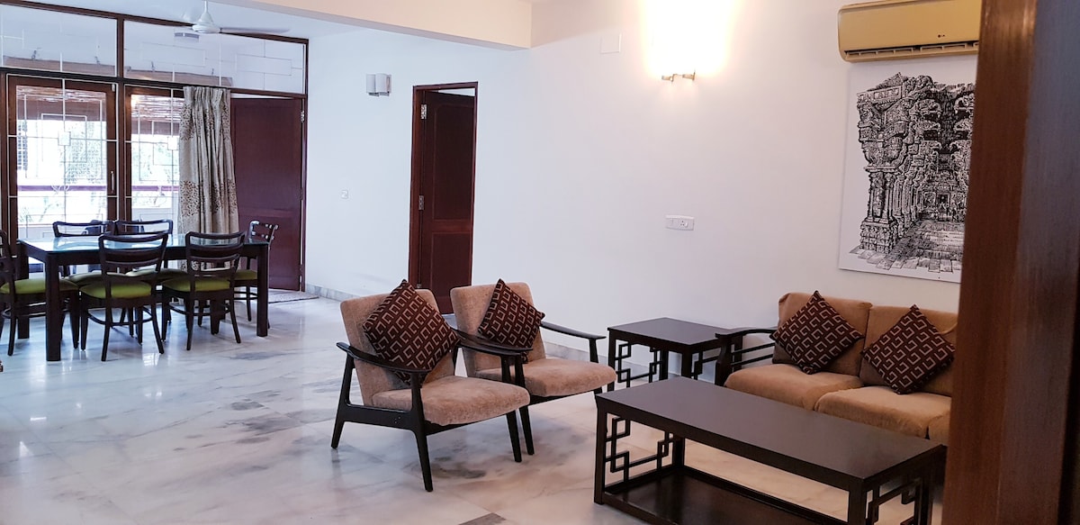 Cenotaph A  by MOD - 3BHK/Parking/Fully Furnished