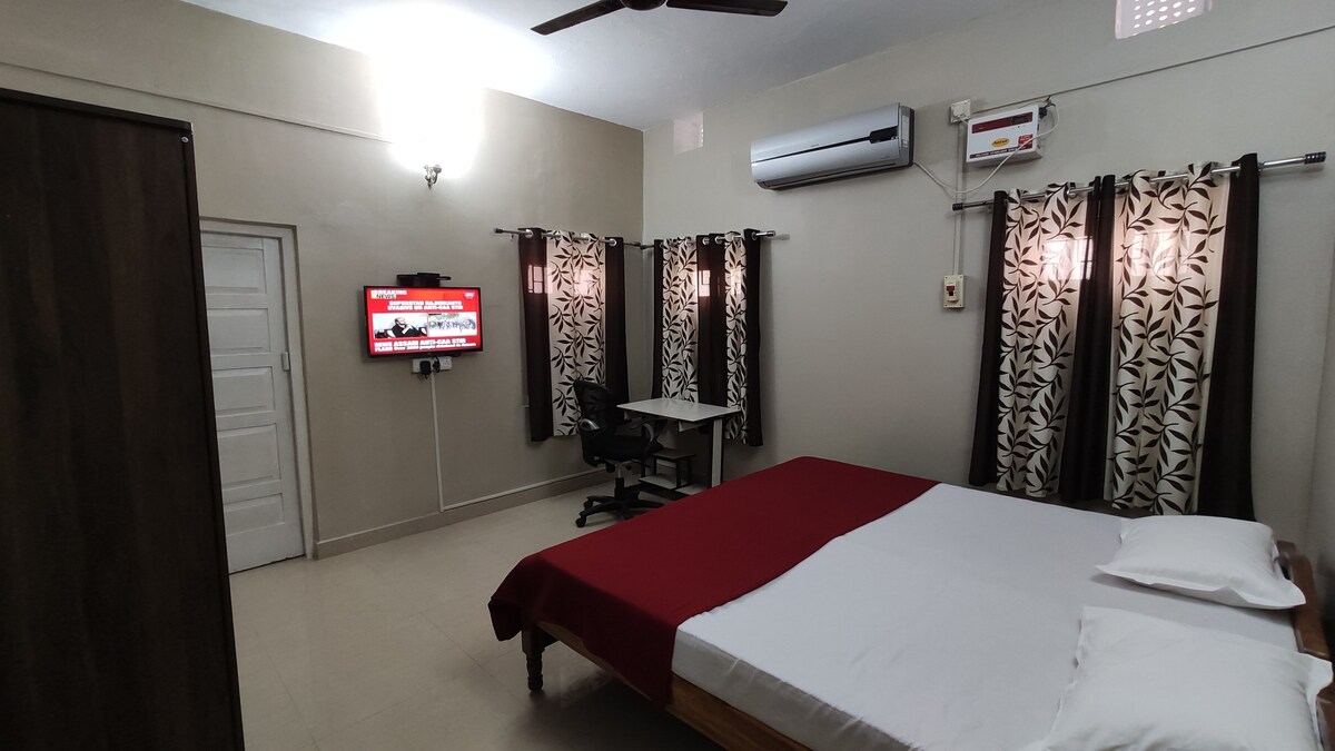Awesome room in the heart of Bhubaneswar!