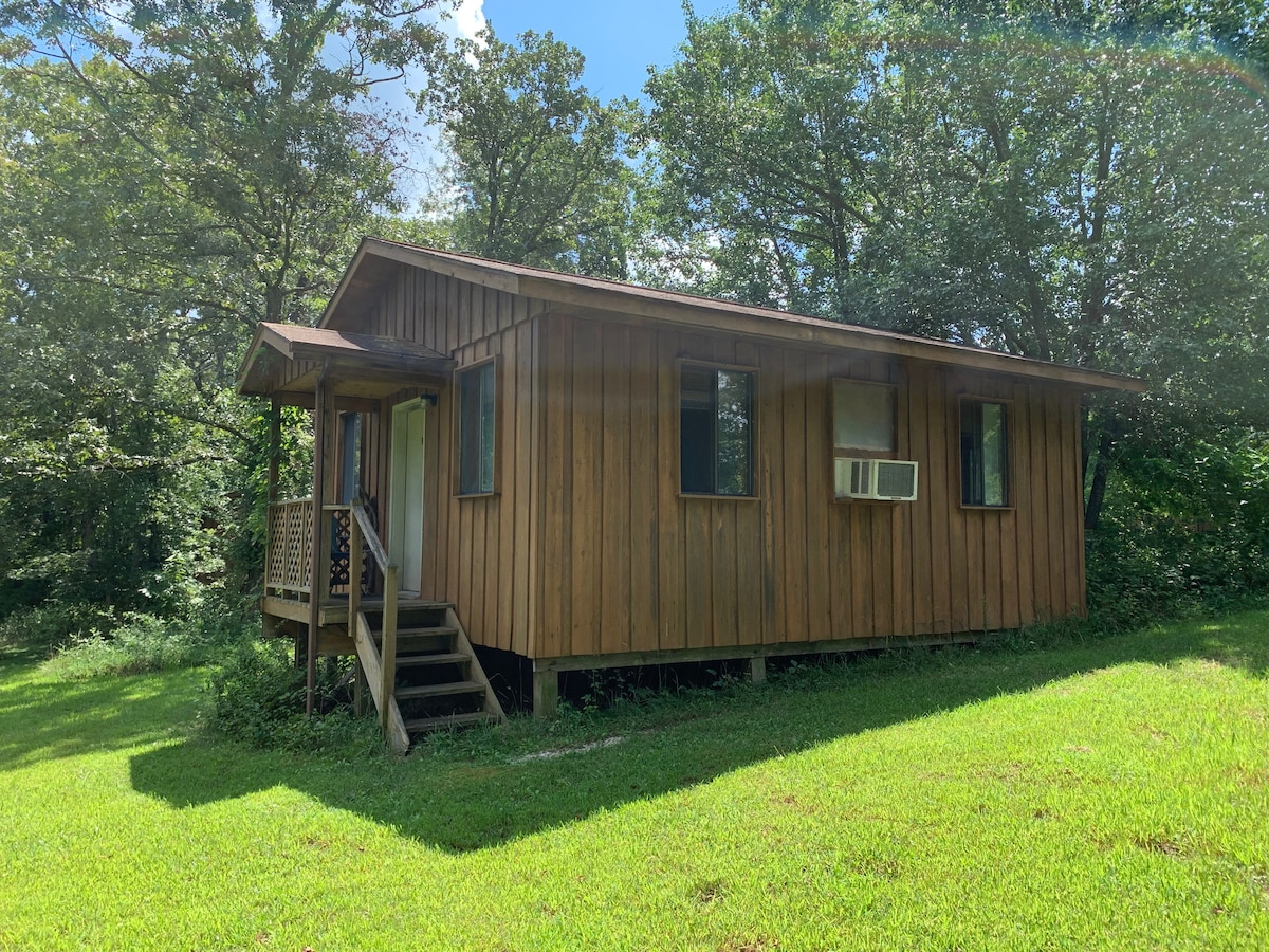 Cedar Cabin at Ananda Kanan Ozark Retreat Center