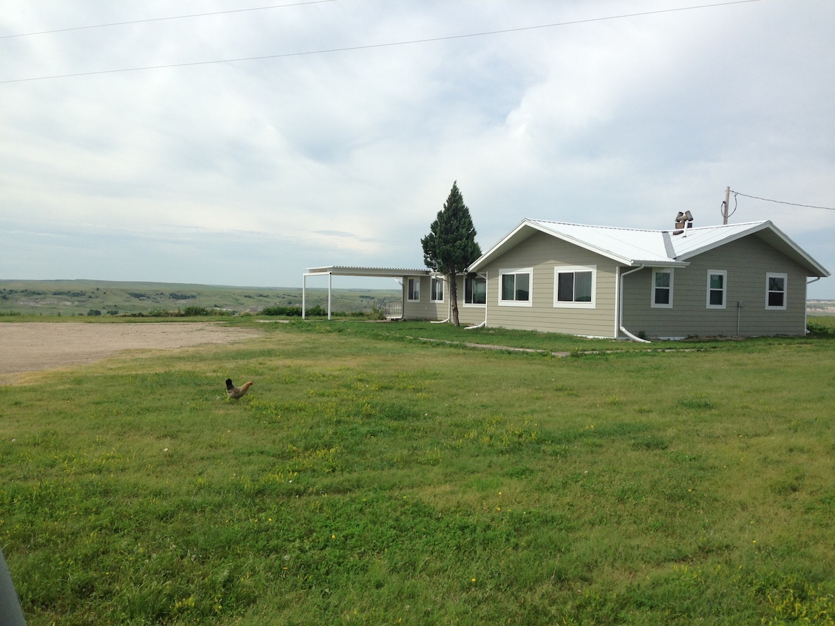 🦚The Bunkhouse at the Circle View Guest Ranch 🐓