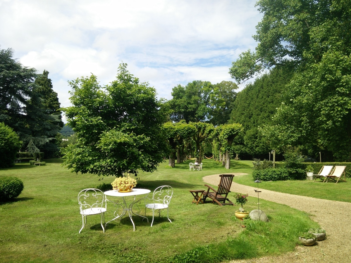 Chambre à la Faîencerie