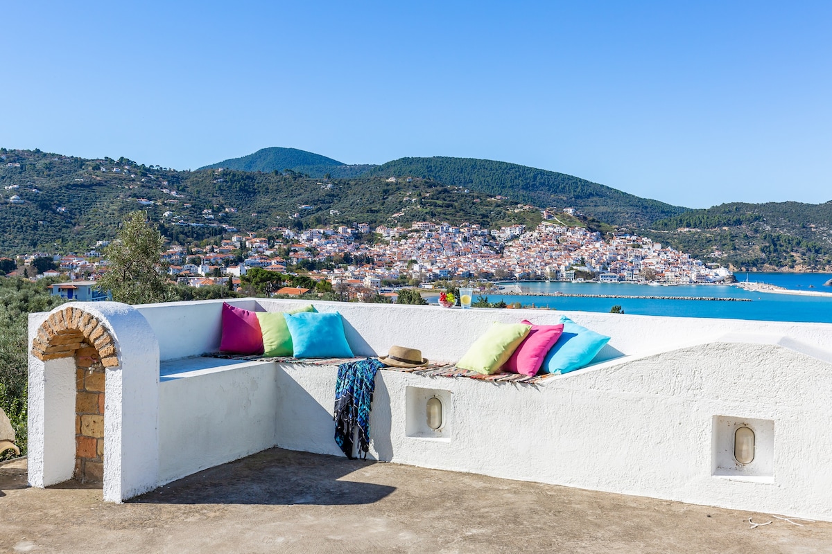 Villa Eleonas in Skopelos island