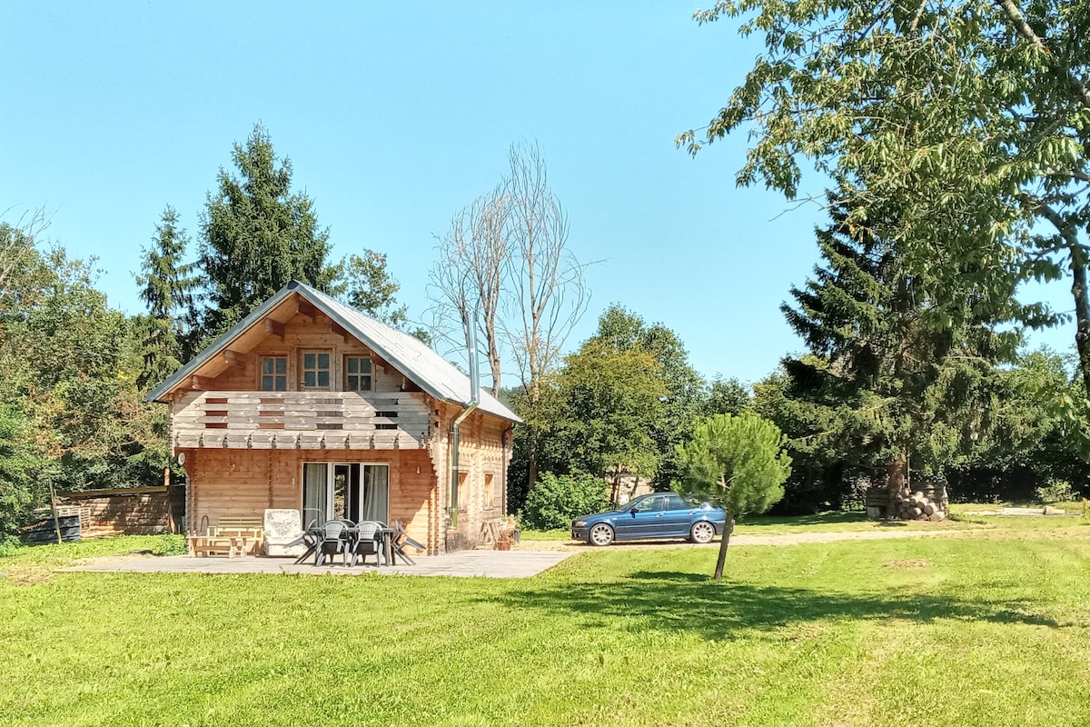 Chalet accueillant au cœur de la Suisse Normande