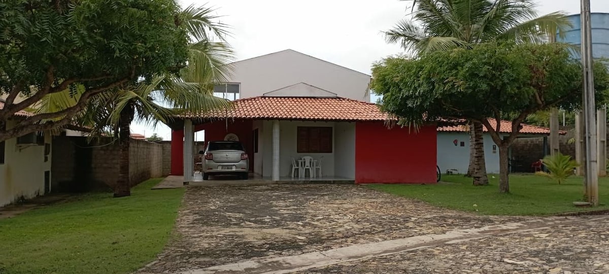 Casa em Condomínio no Coqueiro