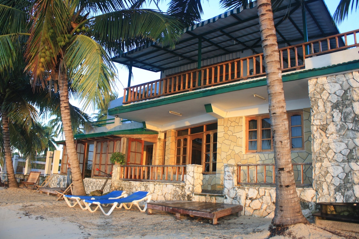 Hospedaje El Caribeño Habitación Frente al Mar