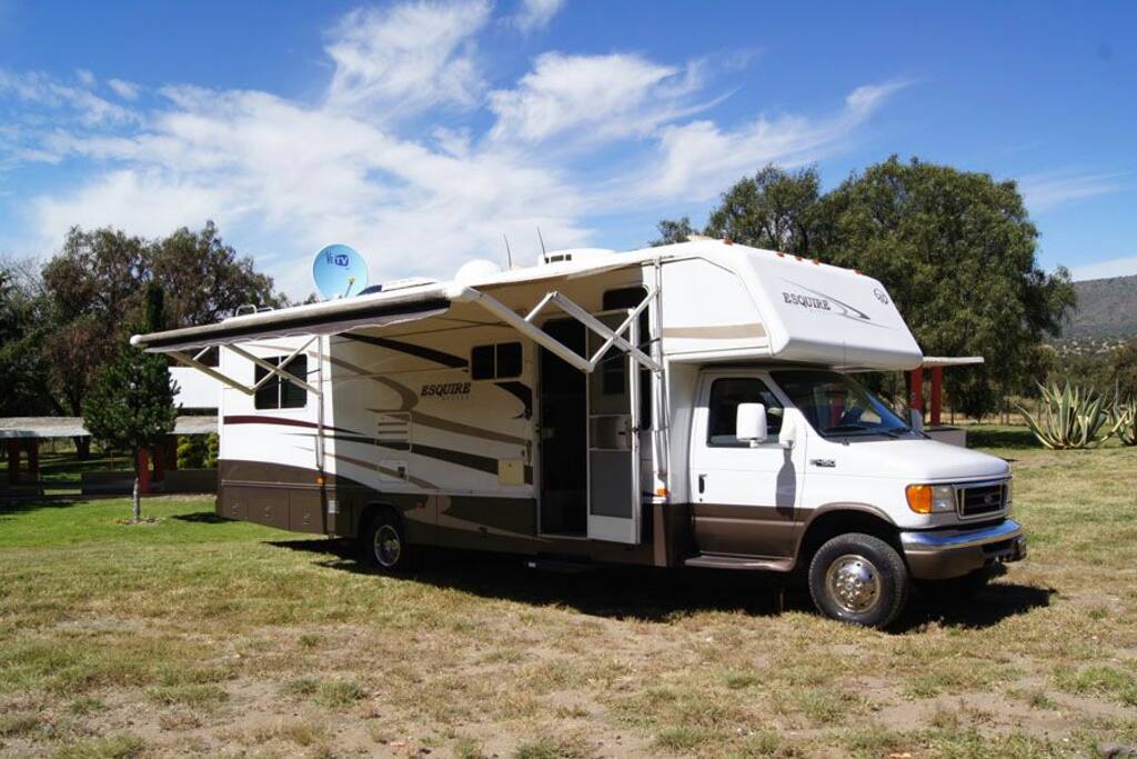 motor home squirrel monaco