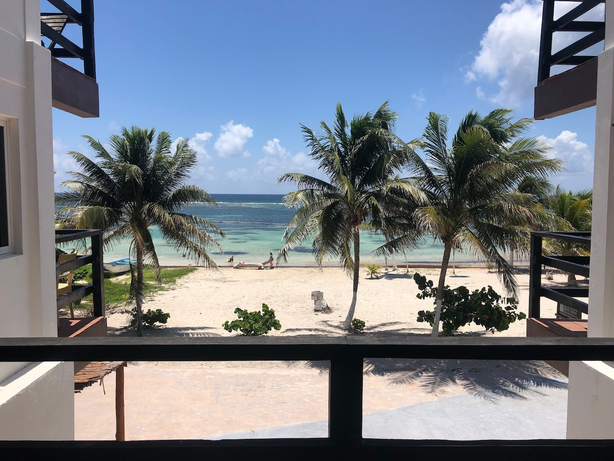 Mahahual Tuna House, Caribbean View