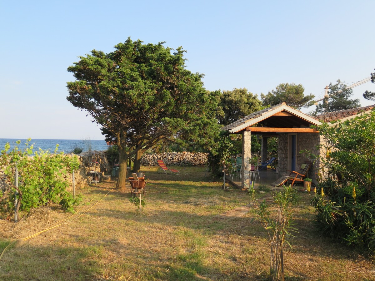 Casetta Giardino - Little Oasis by The Sea