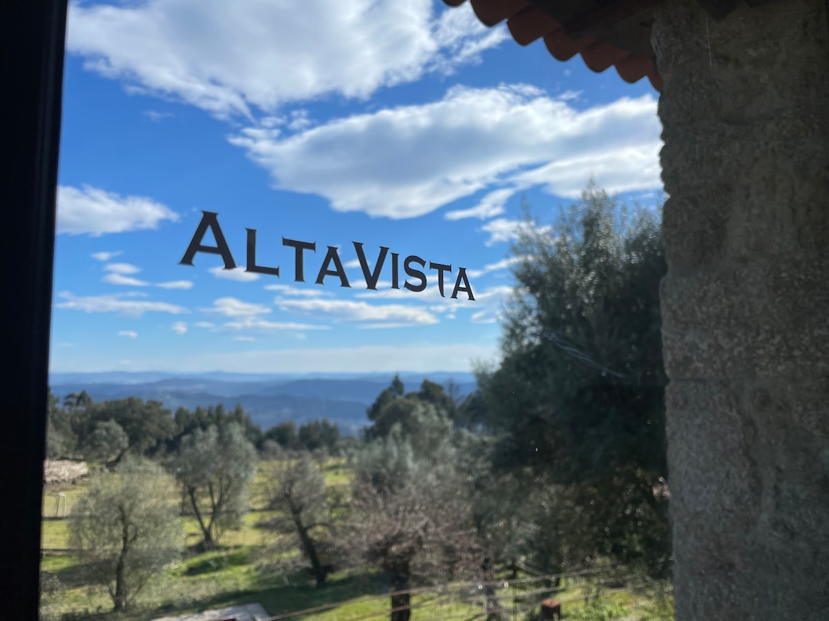 AltaVista Arches Room