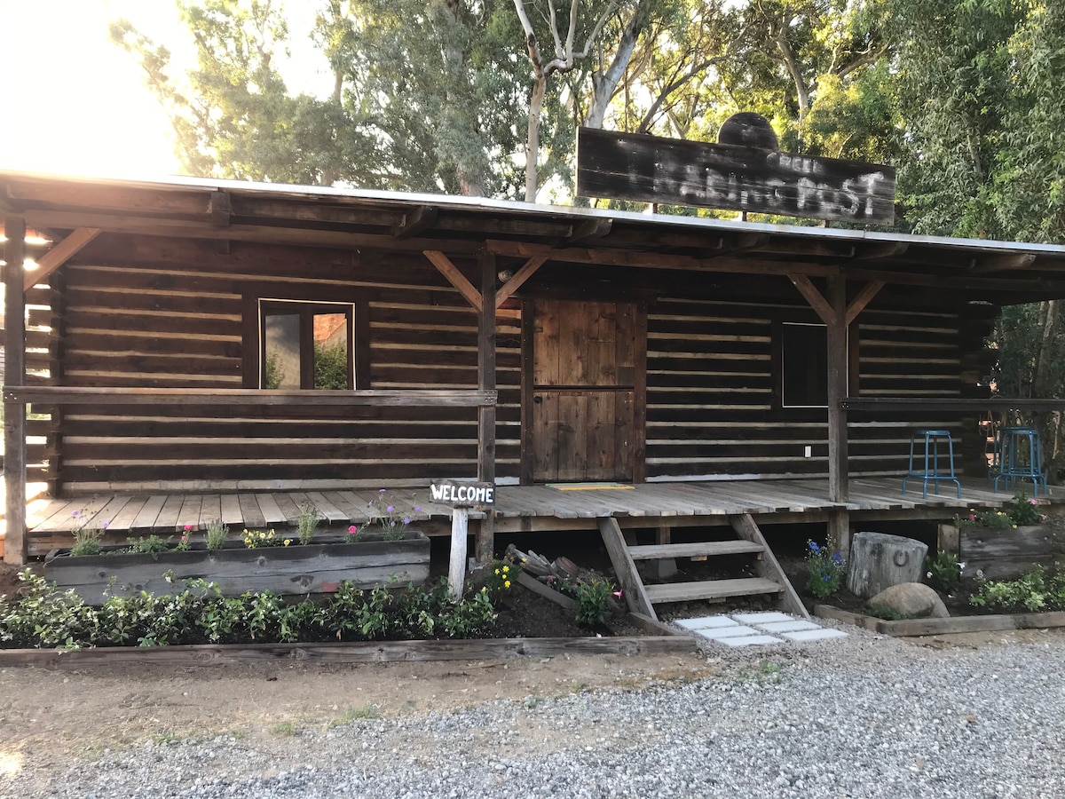 Shady Creek Log Cabin