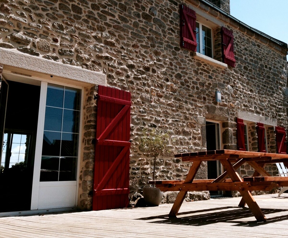 Stone House in Plouguerneau