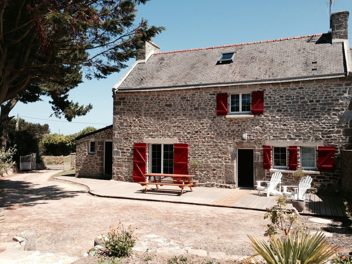 Stone House in Plouguerneau