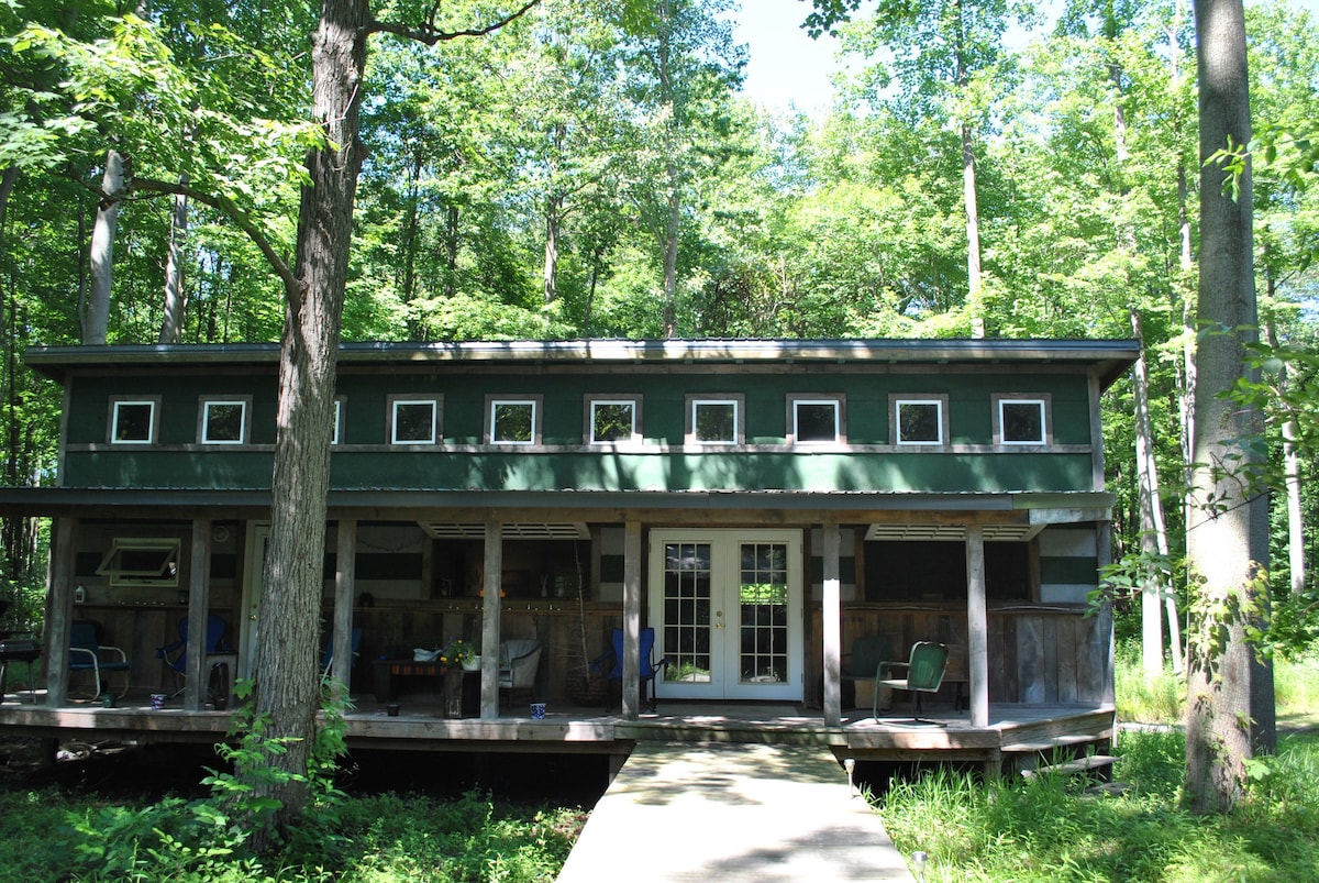 Floyd 's Cabin Lakeside Mich