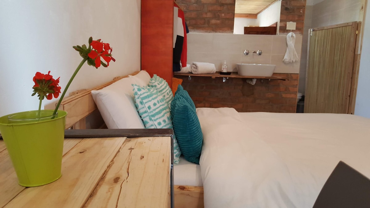 Nxabii Cottages - Deluxe 5 Kasane / Kazungula