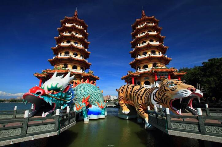 p.l.u.s/高雄火车站步行2min/kaohsiung/美丽岛捷运站/六合夜市/2~5人