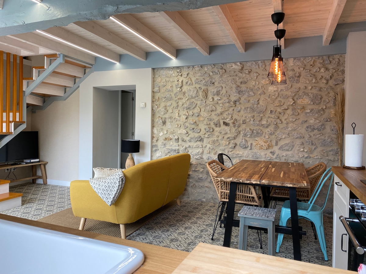 Llanes。翻新的Asturian房屋。无线网络和Netflix