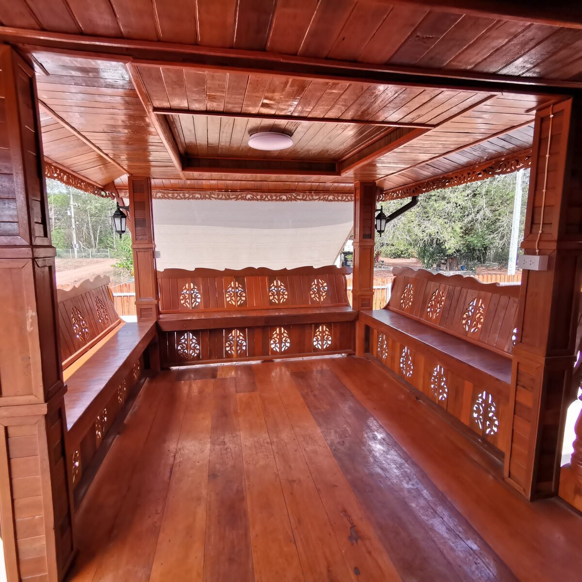 传统泰式木屋