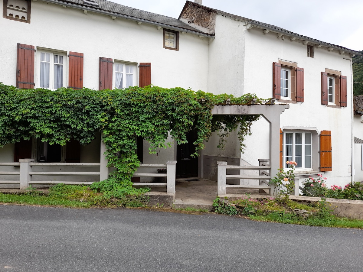 La Maison de Manou à Saint-Just-sur-Viaur