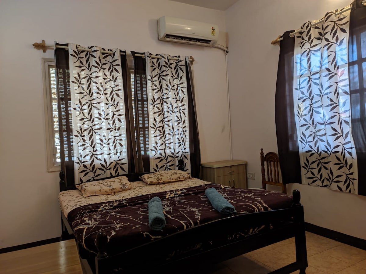 1 bhk stone throw away from the beach
