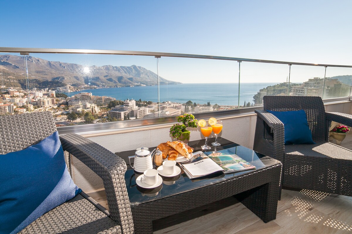 4YOU-Luxury Apartment with Great Sea View