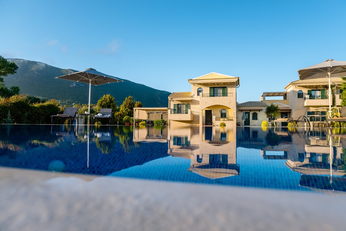 “Liostasi - Thalassa Villa Corfu”