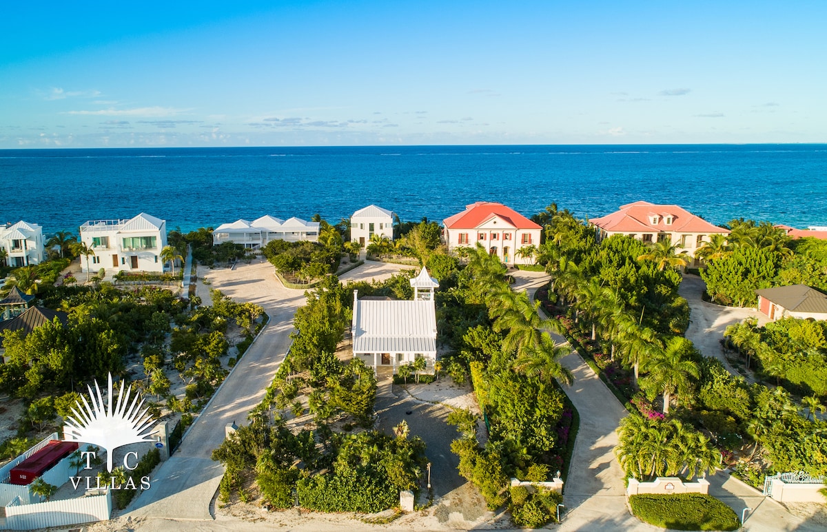 TC Villas -Nutmeg Cottage -Romantic on Grace Bay