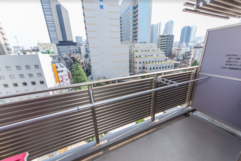 「距离新宿站（ Shinjyuku ）站仅7分钟步行路程！公寓式酒店，厨房，地理位置优越，靠近歌舞伎町
