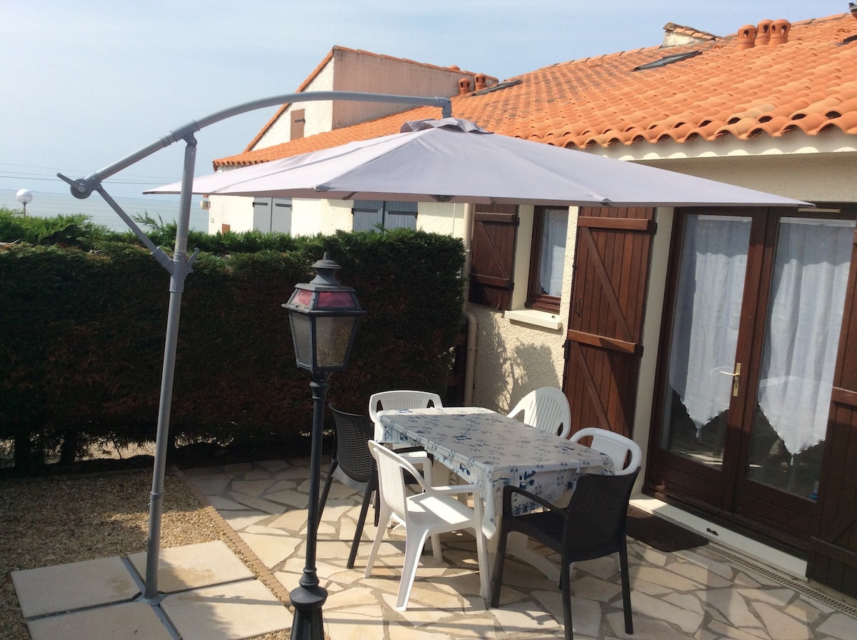 Location Maison Pornic 50m plage WE/sem WIFI 5pers