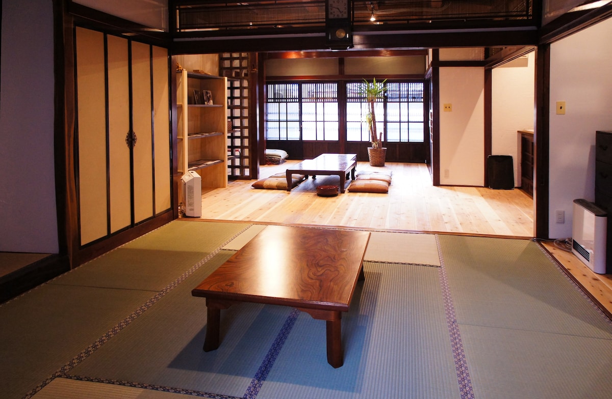（整个房源）町屋体验客房「Honchino House」~高冈市的传统房屋