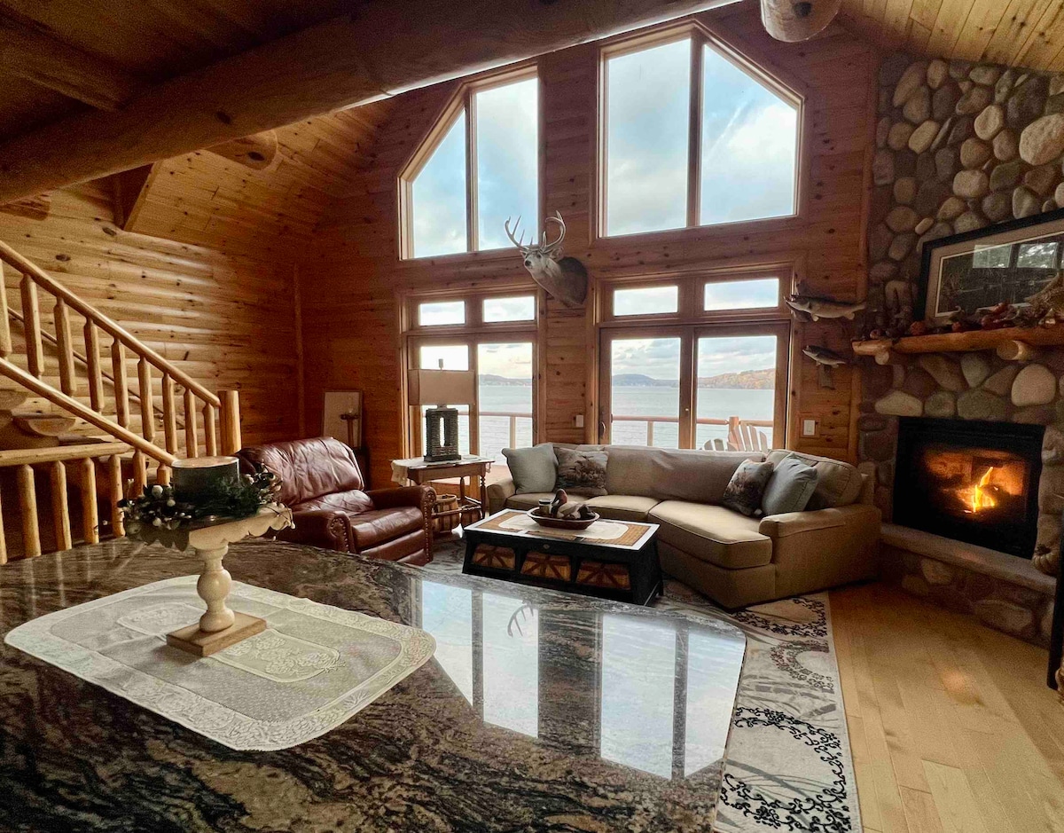 Cody’s Cabin - Lake front property, Ski & Fish