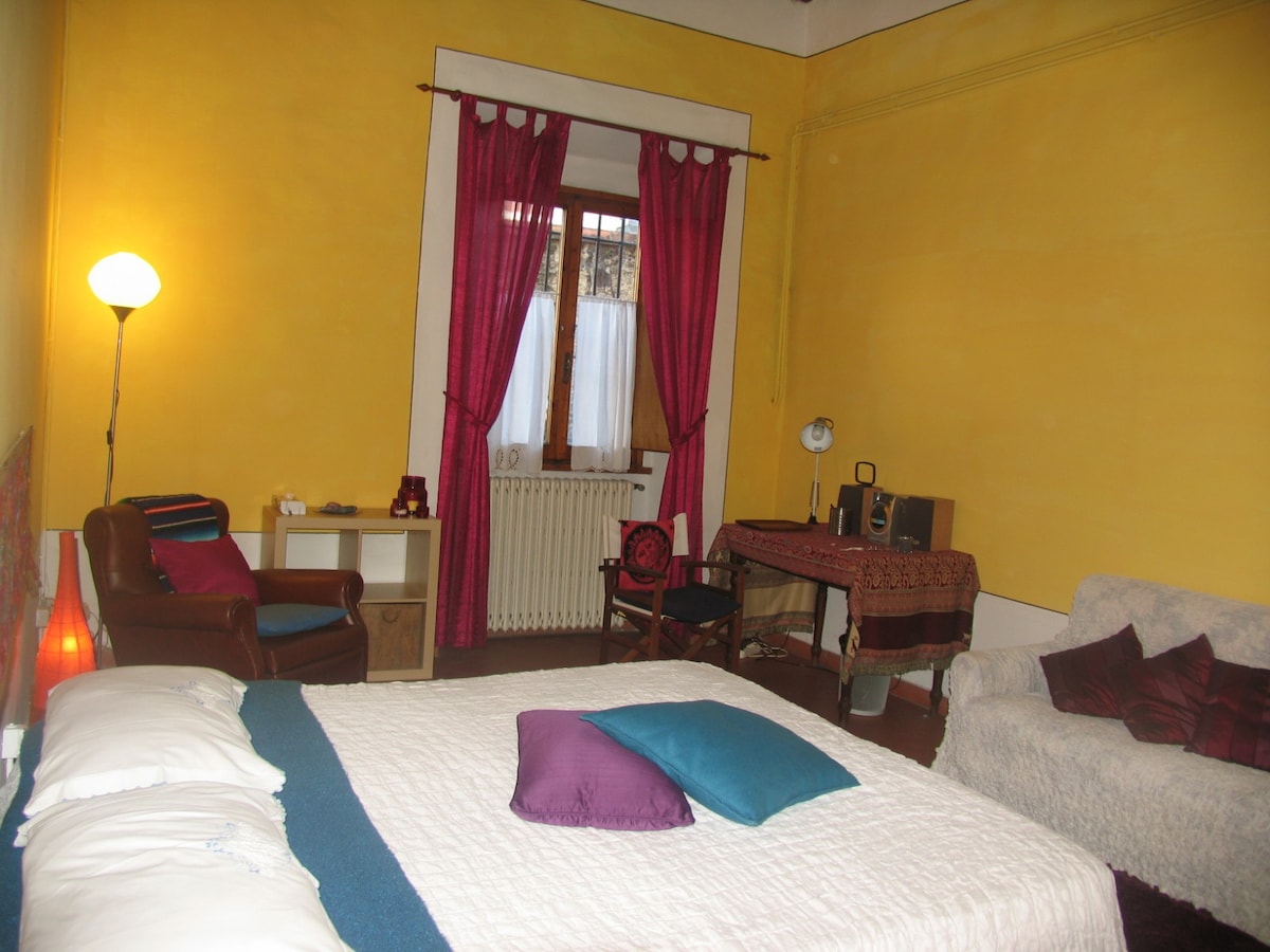 靠近菲耶索莱（ Fiesole ）的舒适房间。