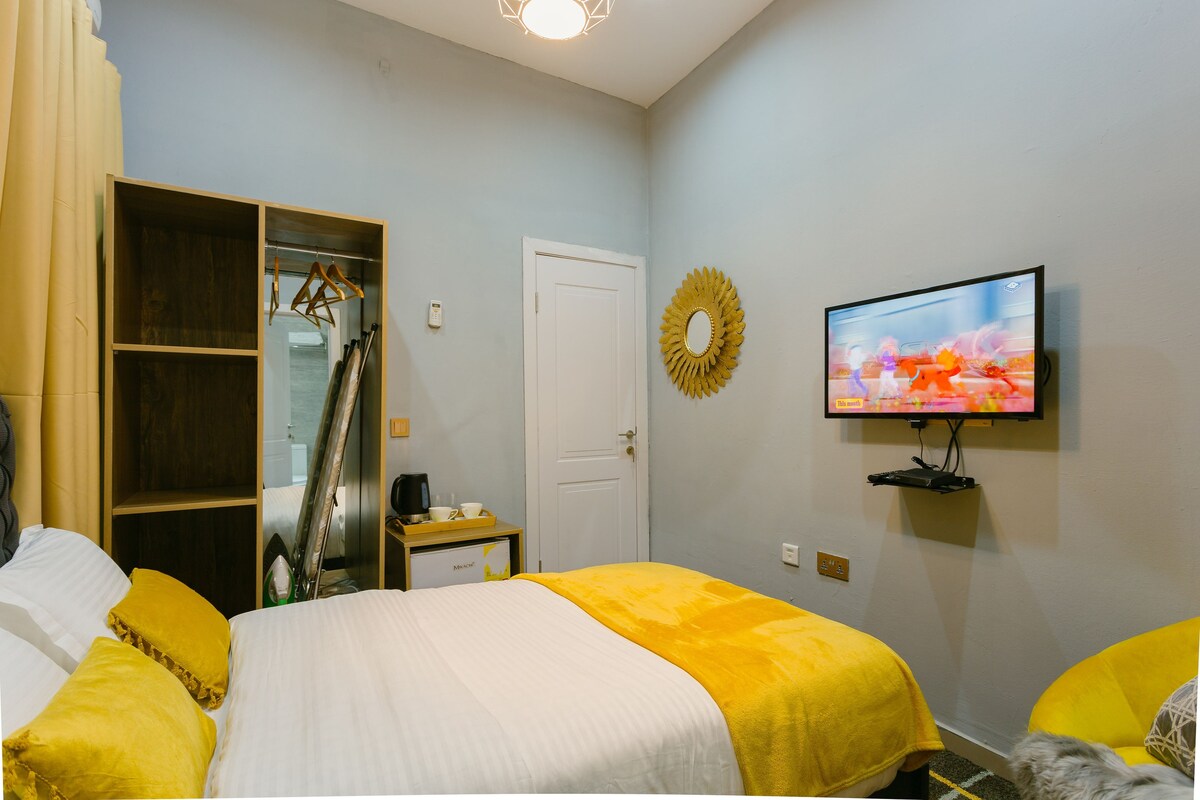 The Avery Suites 1, at East Legon