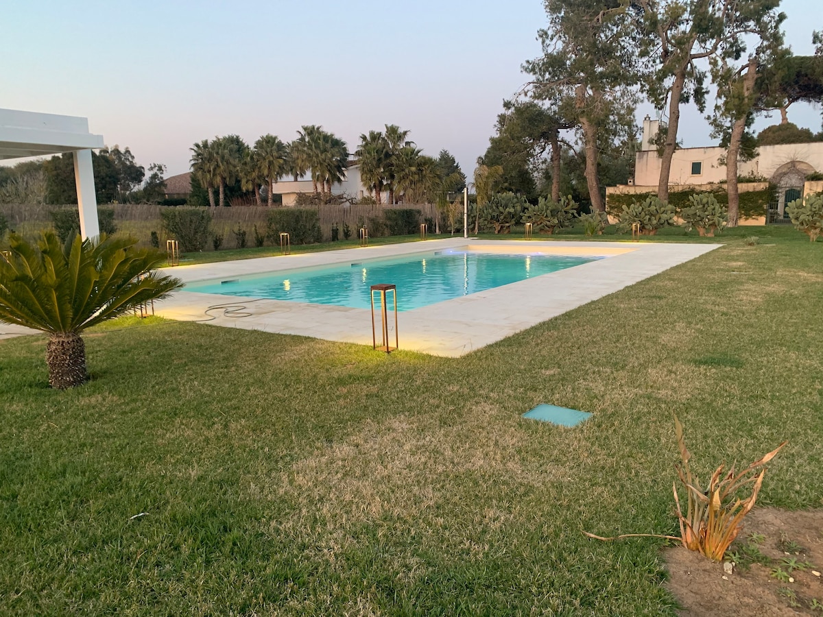 Villa Galluccio带游泳池