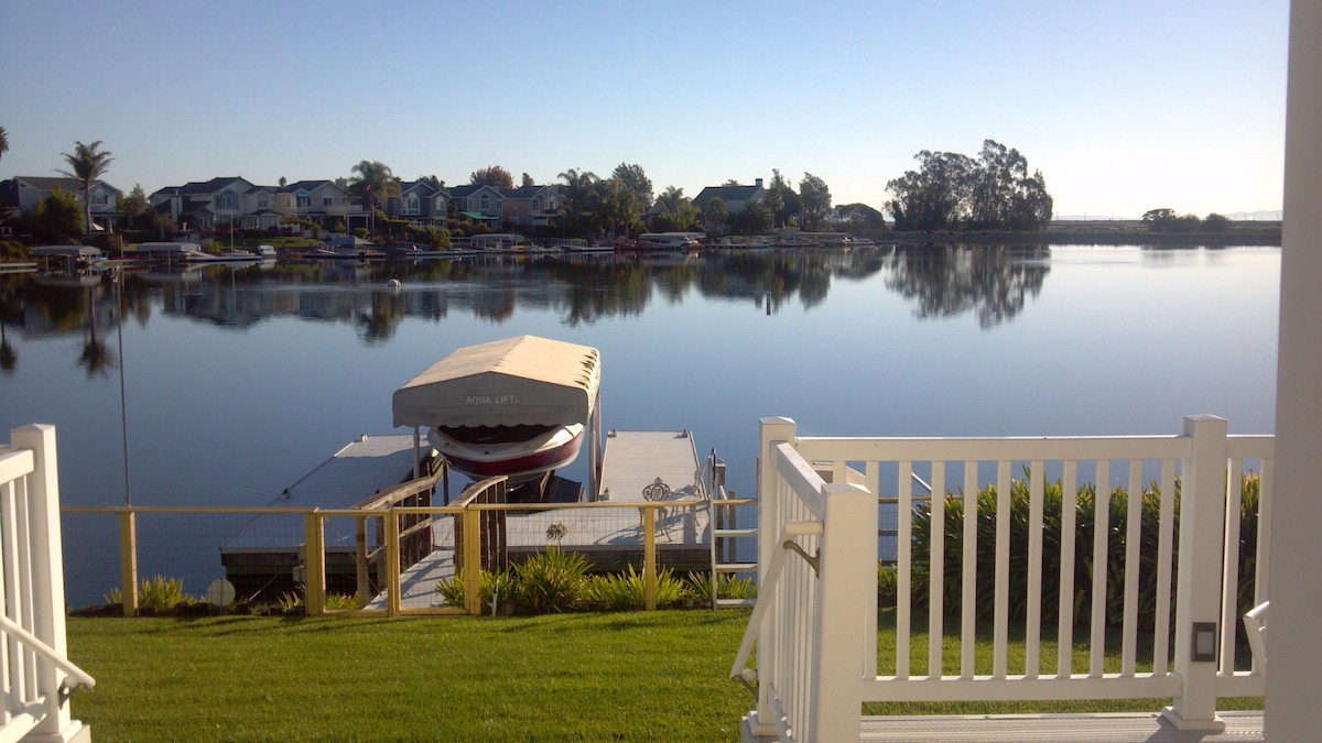 The Sunshine House on the Water