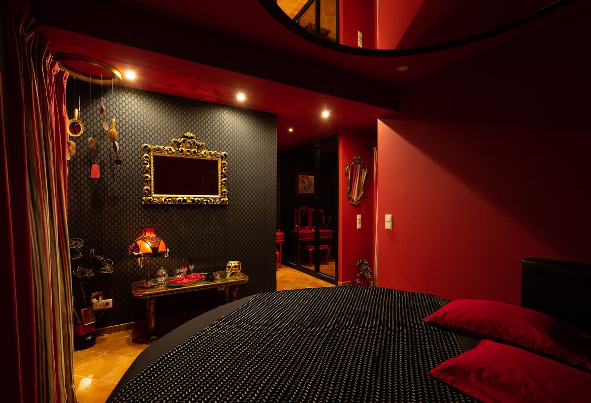 Chambre Rouge et Noire - SPA