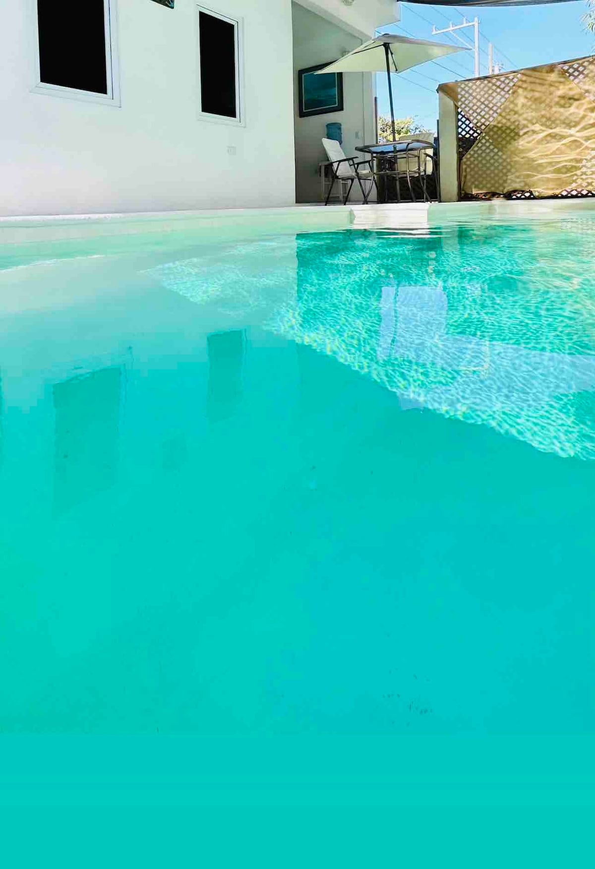 Ola Azul, con piscina privada