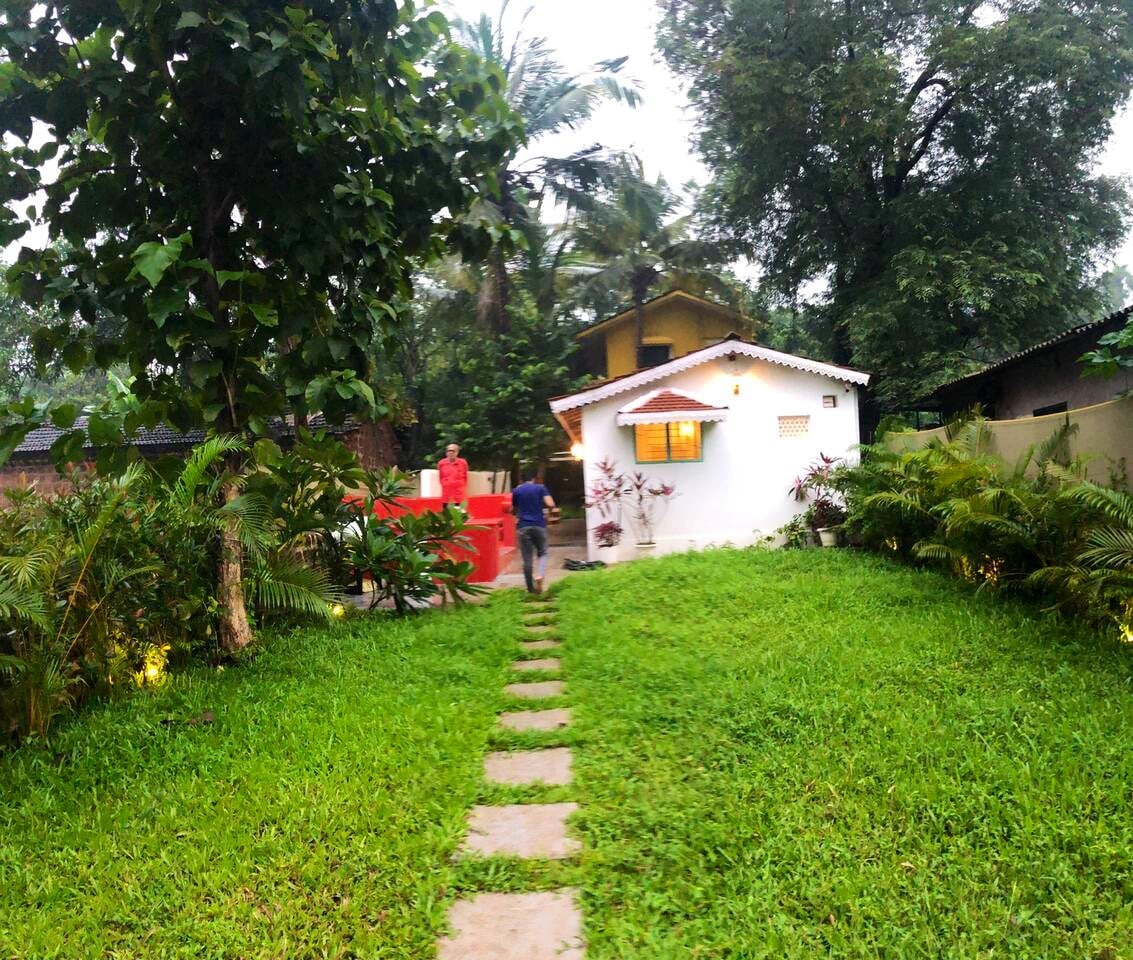 The White Cottage in the Woods