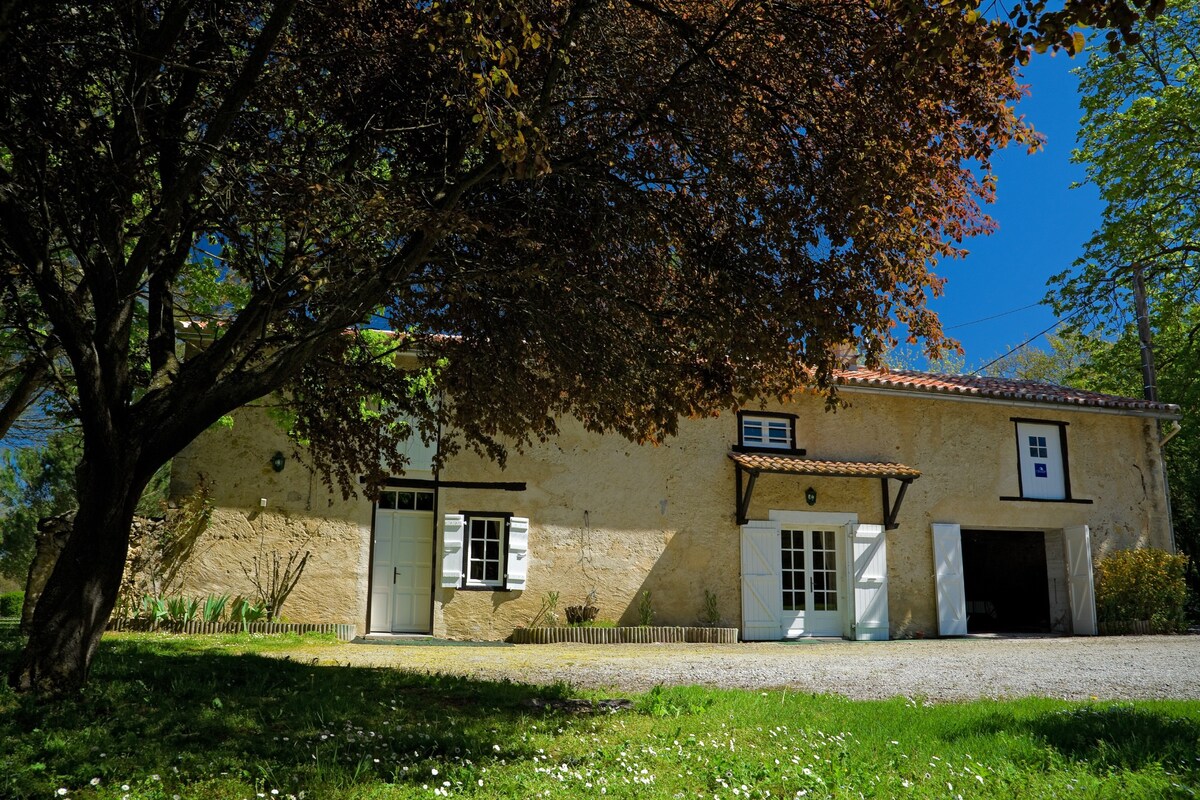 Cottage du Château La Commanderie, near Mirepoix